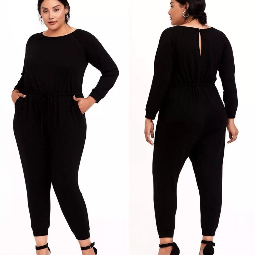 Torrid Long Sleeve Jumpsuit Size 4/4X/26 Black French Terry Knit Drawstring